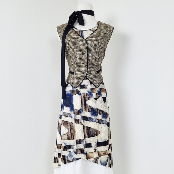 *Free With Purchase* Y2K Abstract Midi Dress Lola Rose - Picture 5 of 10